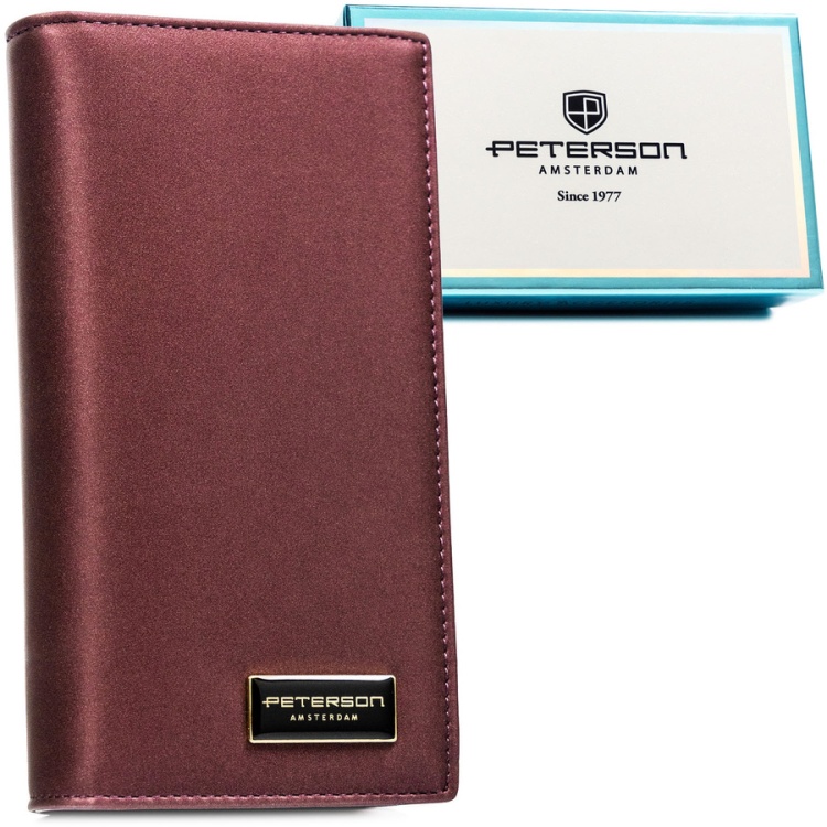 Portfel-damski-ze-skory-naturalnej-i-ekologicznej-w-fioletowym-kolorze-zamykany-na-magnes-i-suwak-Peterson